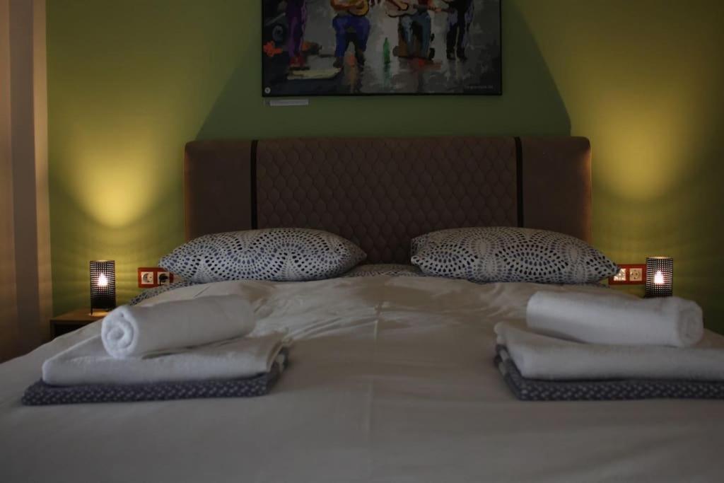 Agnes Apartment Filopappou Афины Экстерьер фото