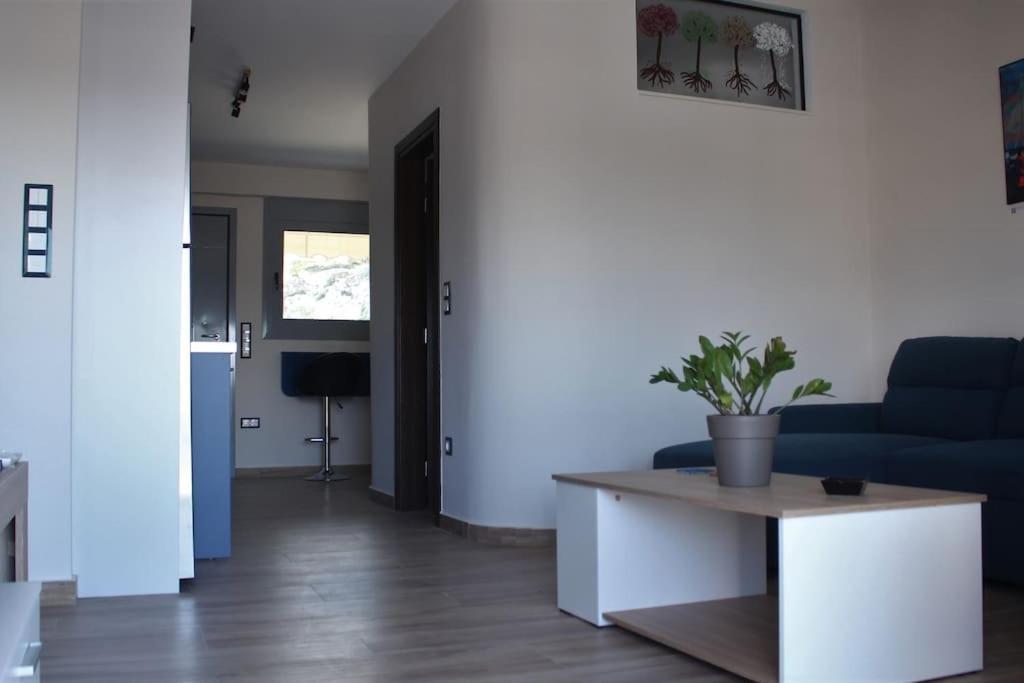 Agnes Apartment Filopappou Афины Экстерьер фото